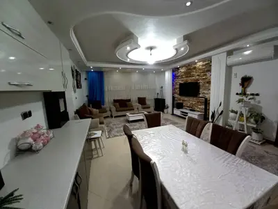 آپارتمان دوخوابه حیرتی