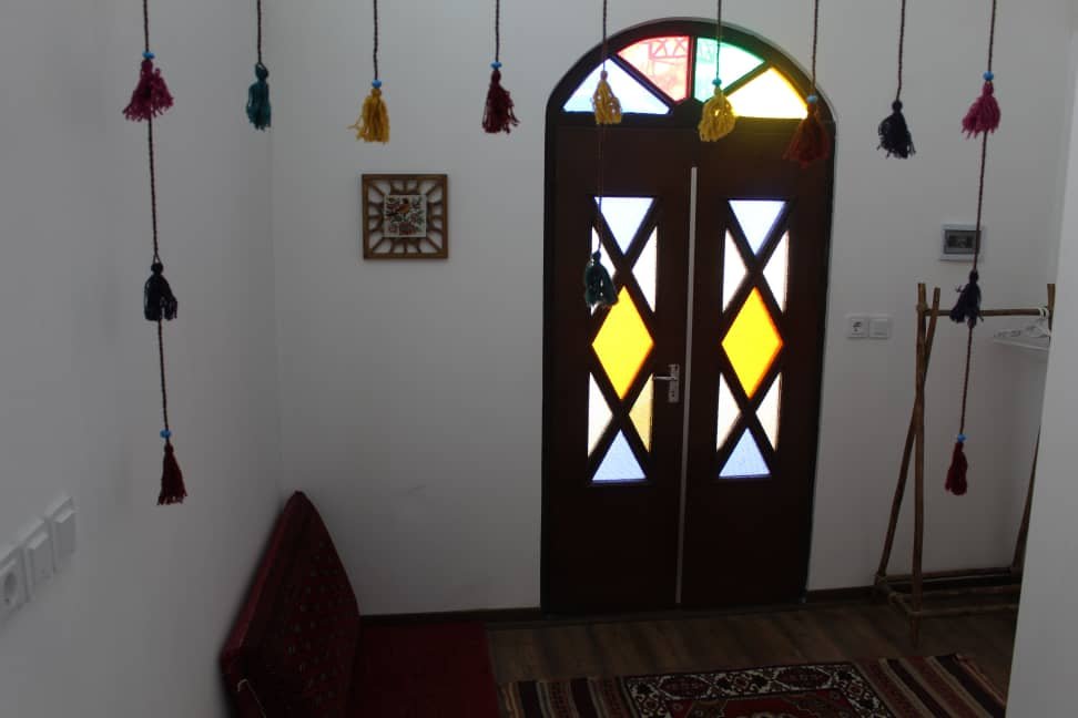 کاج کهن - واحد عقیق