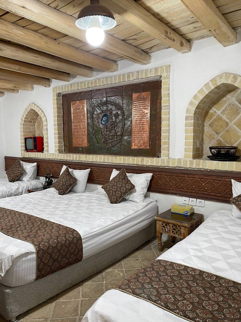 ددمان - واحد چهارتخته تخت سلیمان