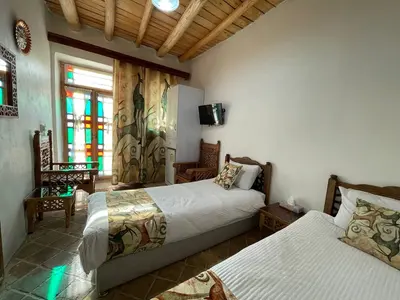 بومگردی ددمان - اتاق دو تخته تویین مارال(طبقه بالا)