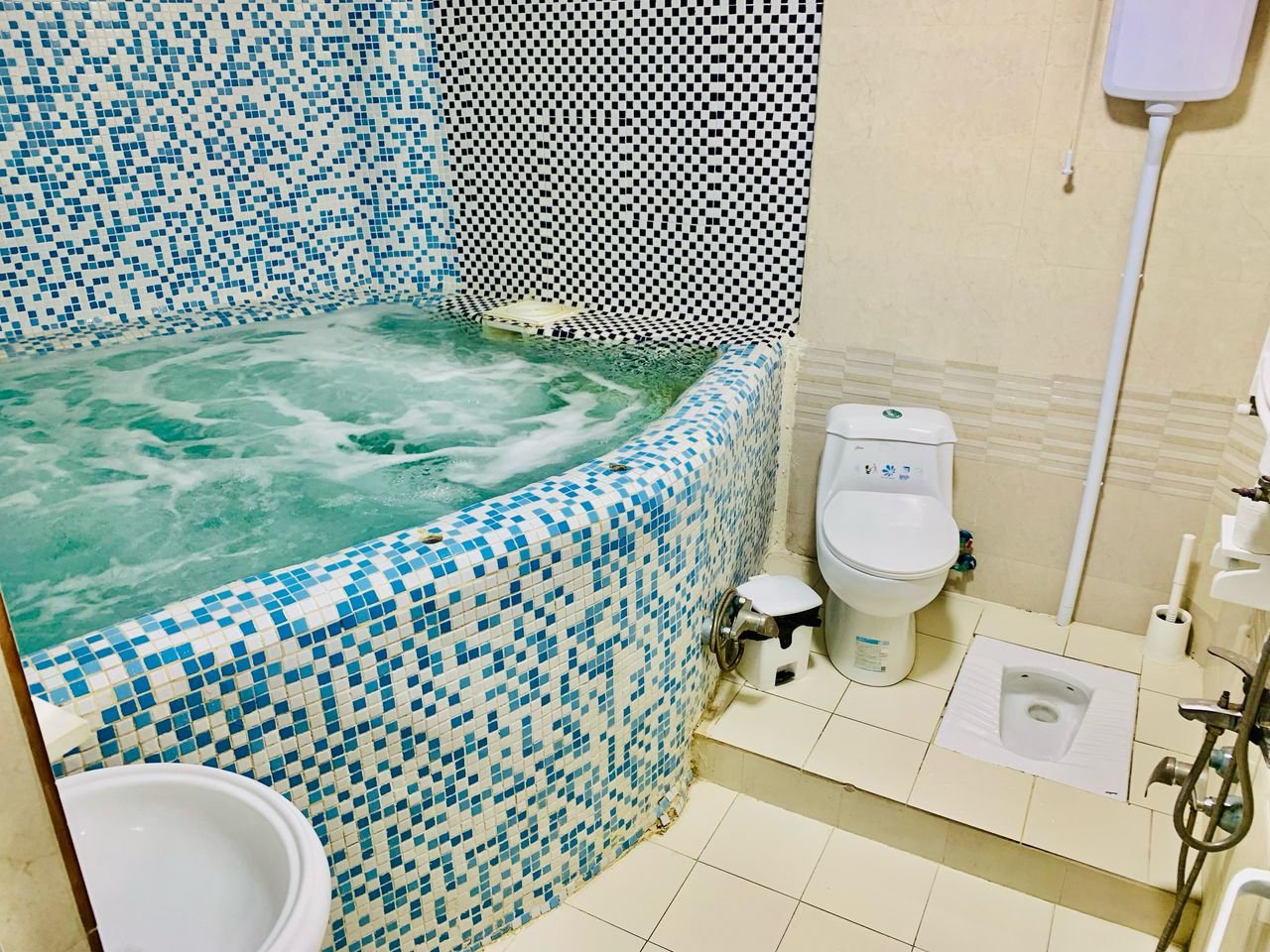 سوئیت یک خوابه ماموت - واحد 6