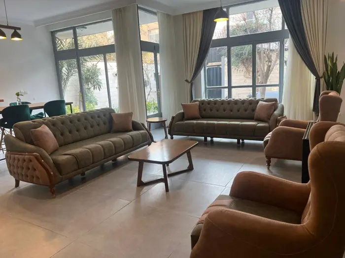 آپارتمان دوخوابه آپادانا ۱