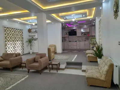 آپارتمان دوخوابه هشتپر