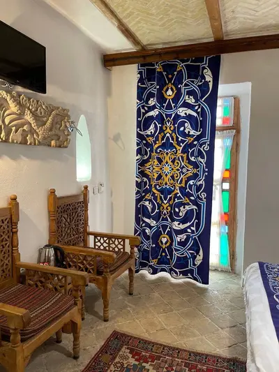 بومگردی ددمان - اتاق سه تخته داش کسن(طبقه بالا)