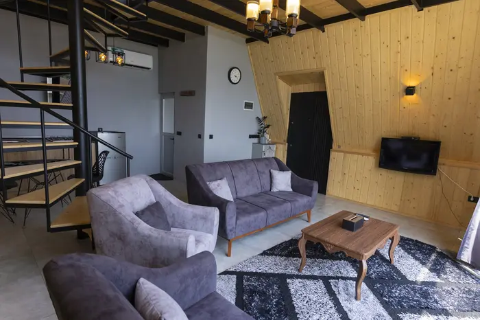 کلبه یک خوابه چوبی جکوزی دار سولی