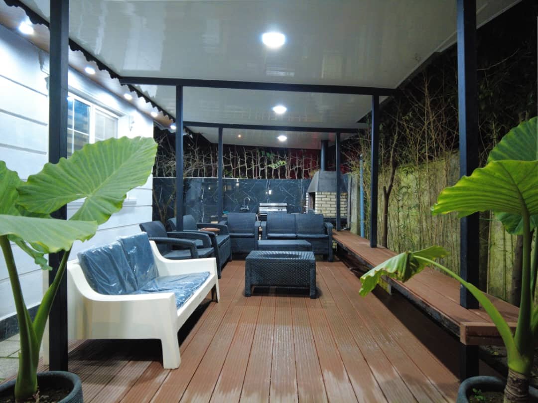 دوخوابه ساحلی استخردار آبگرم باران