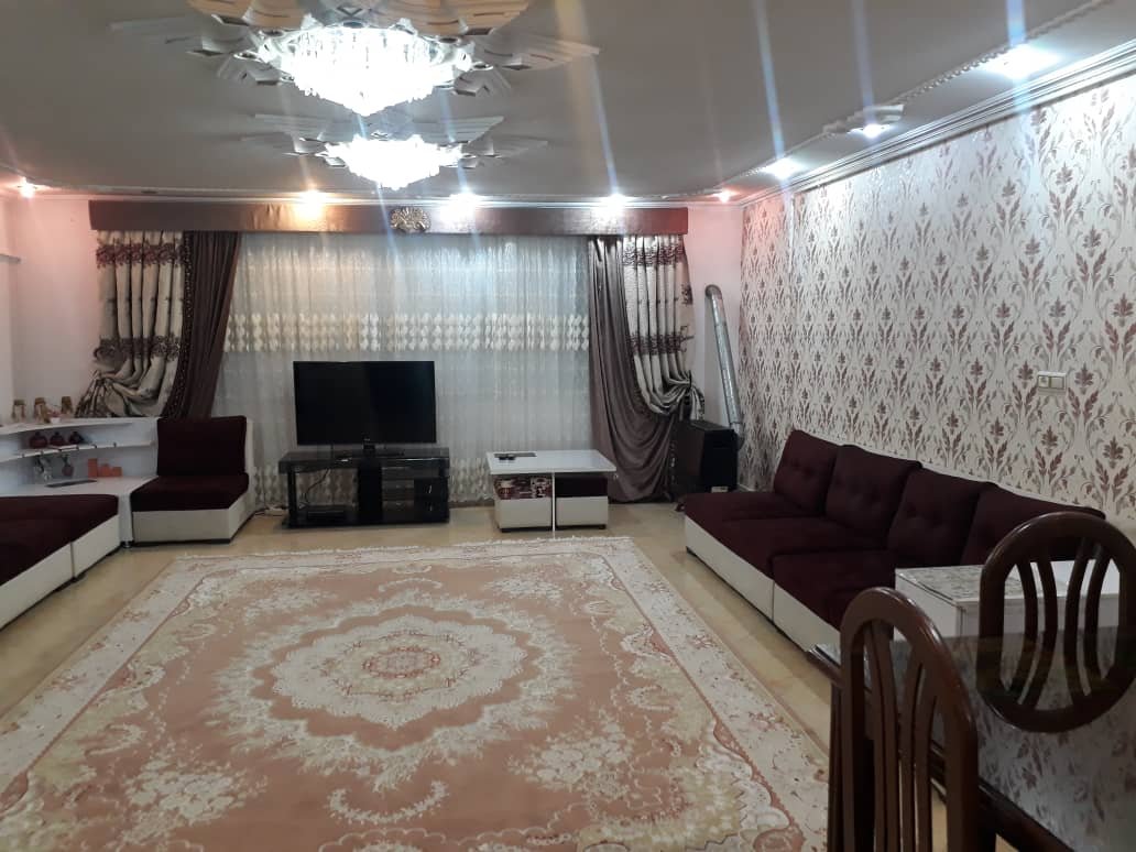 آپارتمان دوخوابه آدین