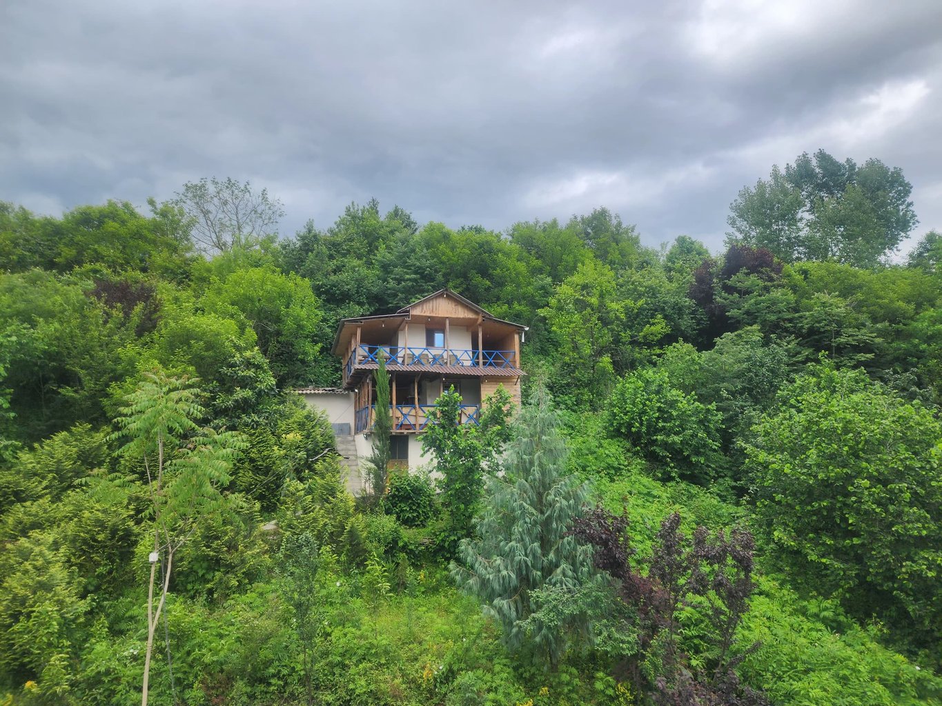 کلبه دوخوابه جنگلی گلیج دوهزار