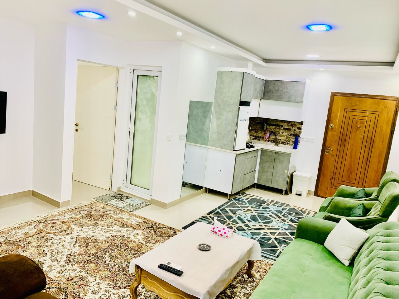 سوئیت یک خوابه ماموت - واحد 6