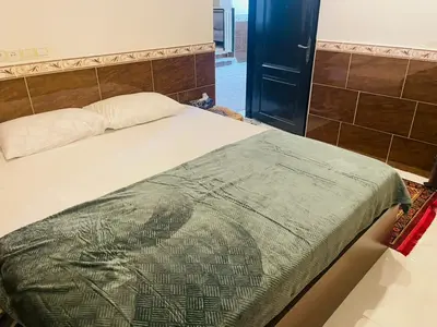 بومگردی سه خوابه استخردار لیوا