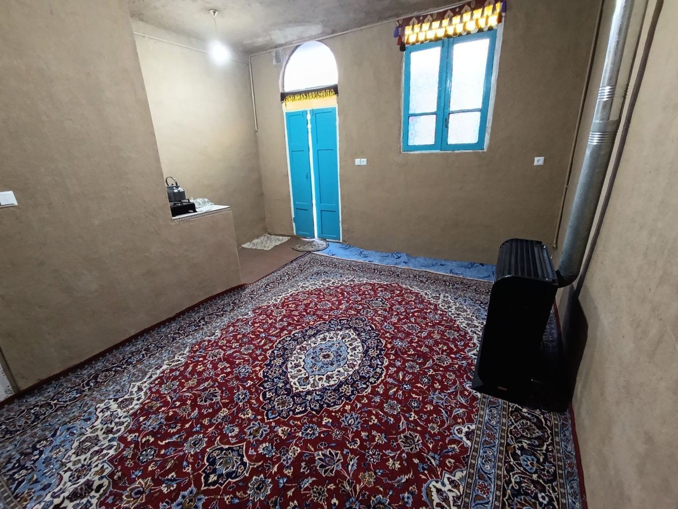 اقامتگاه سنتی جانان اتاق 4 ملیچ