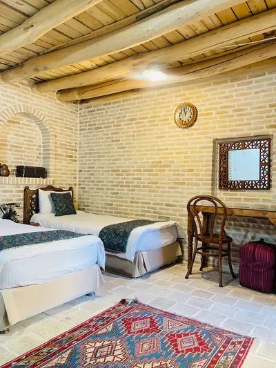 بومگردی ددمان - اتاق سه تخته ماهنشان(طبقه همکف)