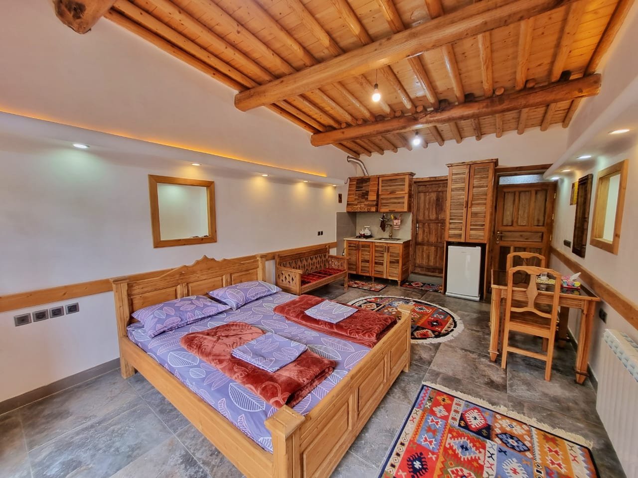 هاستل سنتی ماسوله - واحد اندره