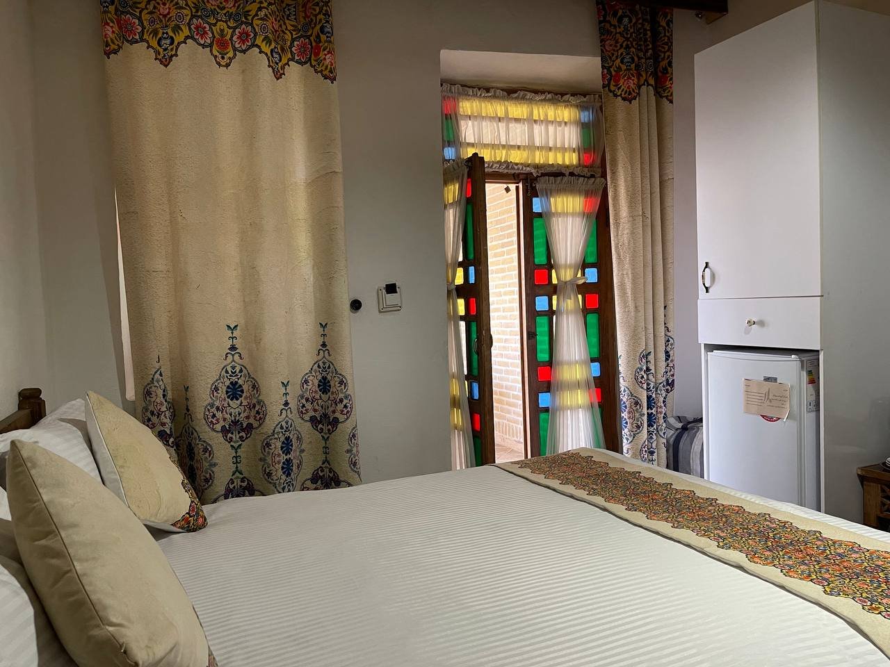 ددمان - اتاق سه تخته تپه خالصه(طبقه بالا)