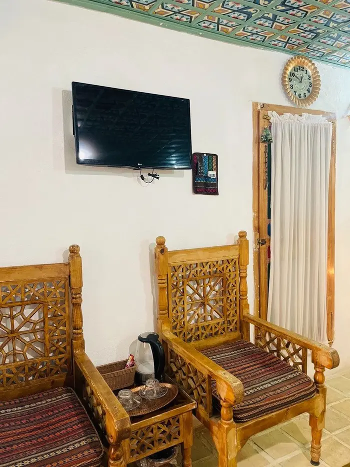 بوم گردی ددمان - اتاق دو تخته تویین طارم(طبقه همکف)