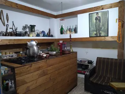 بومگردی عمارت صدر - واحد هیوا