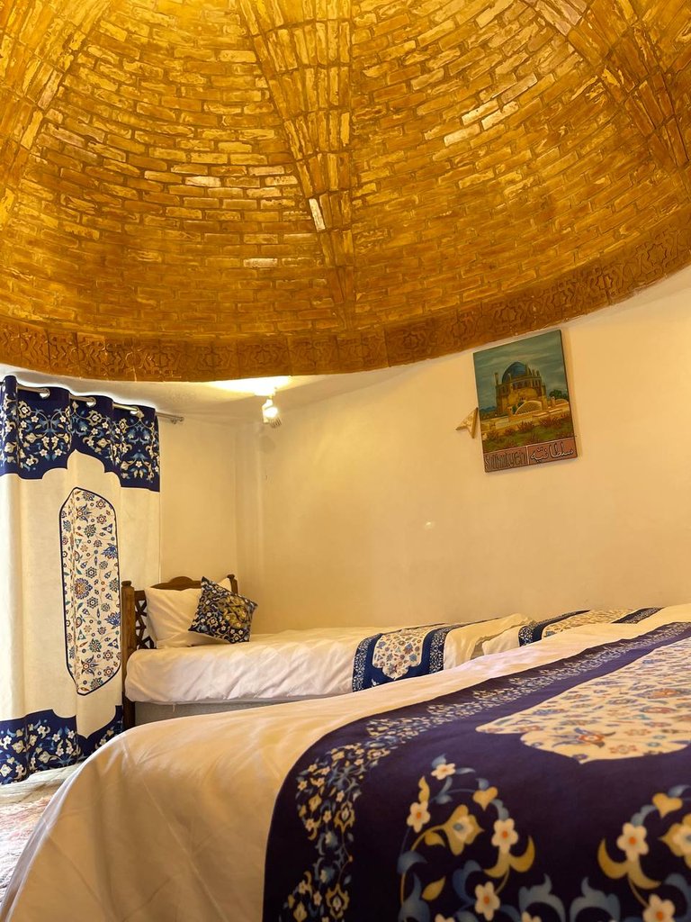 ددمان - اتاق چهارتخته سلطانیه(طبقه بالا)