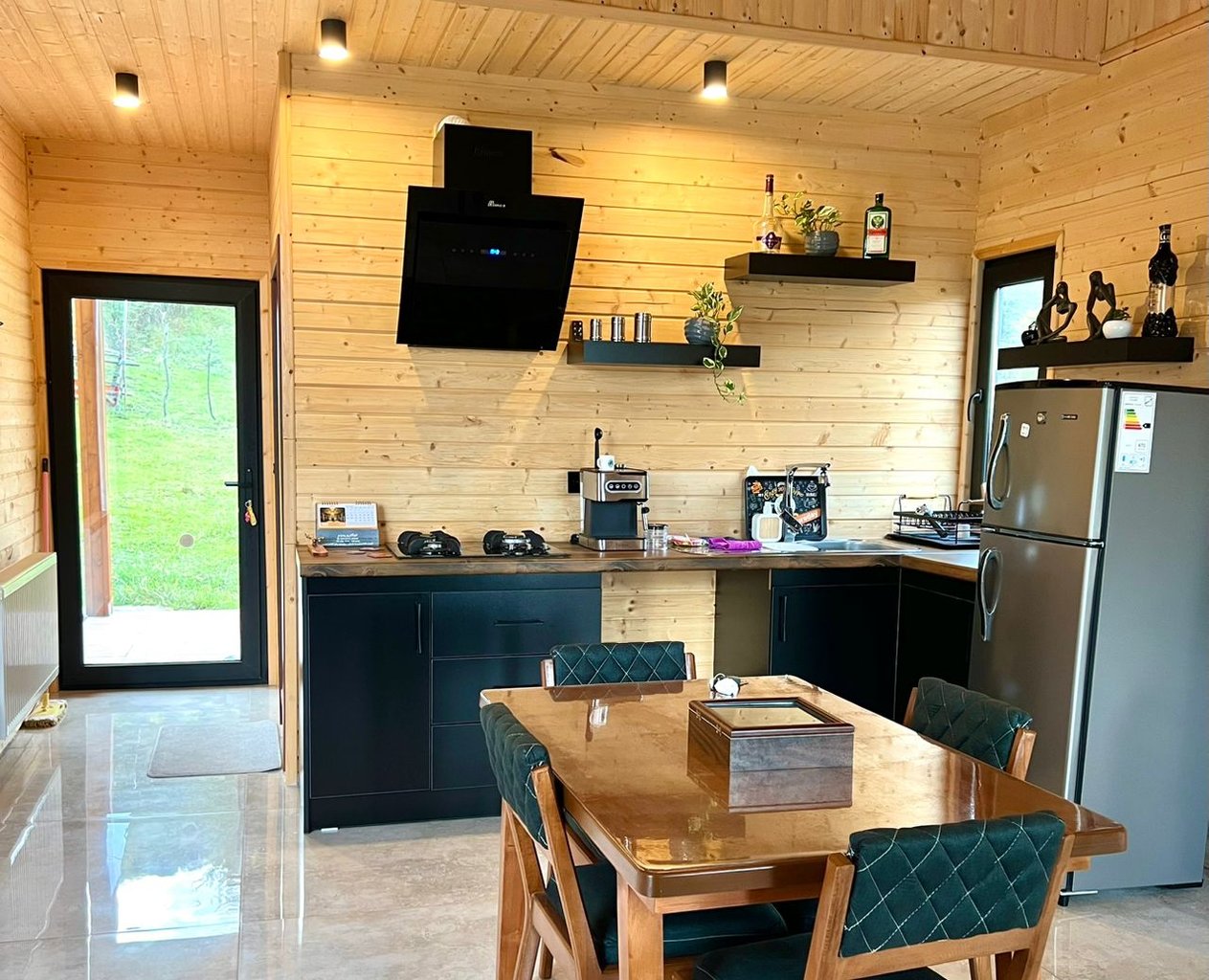 کلبه دوخوابه جنگلی آنسل