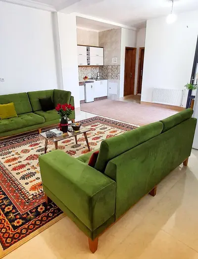 ویلا یک خوابه جنگلی استخردار آرام