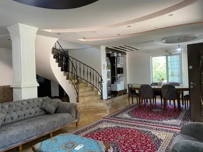 ویلا سه خوابه عمارت بام سبز