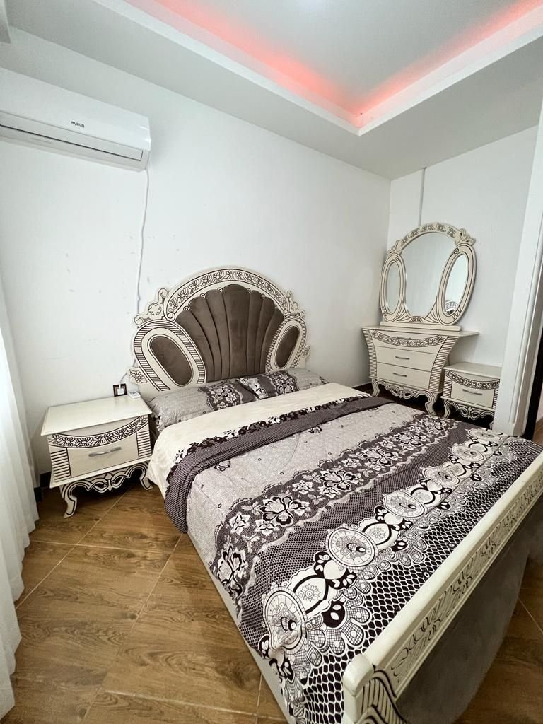 سه خوابه عمارت بام سبز