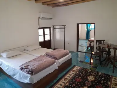 اقامتگاه سنتی سرای فیض - واحد ۲