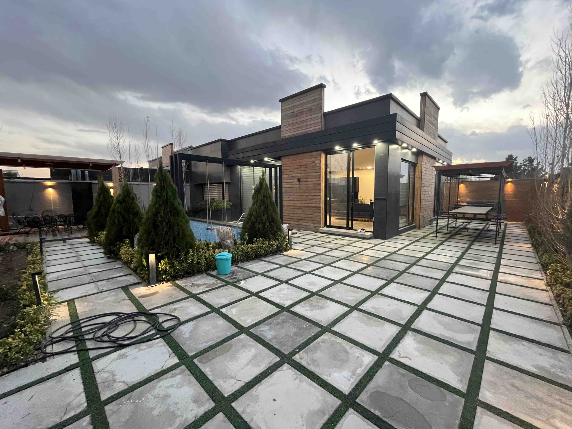 دوخوابه استخردار تارماک