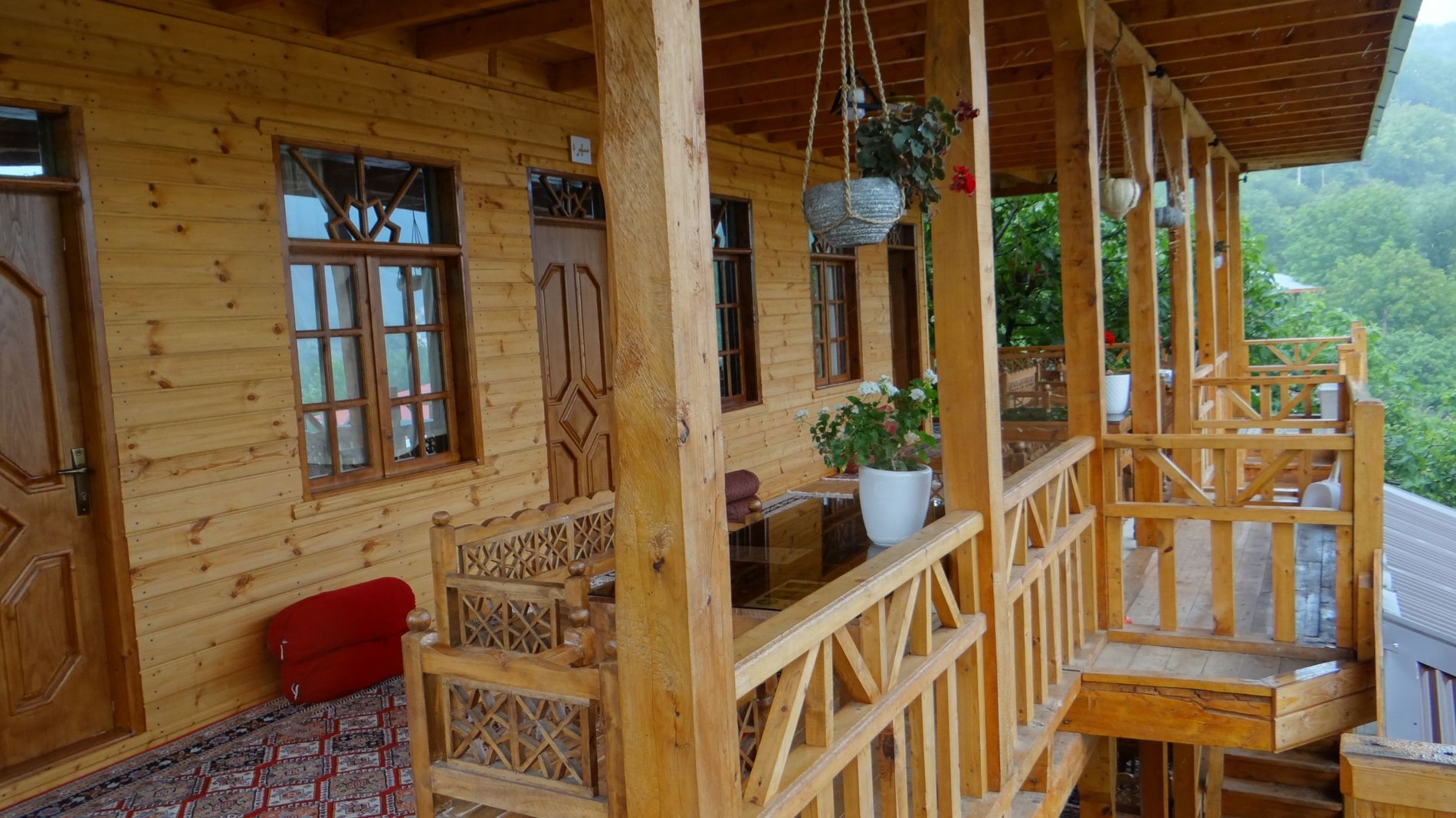 بوم گردی دارکوب - واحد سهره