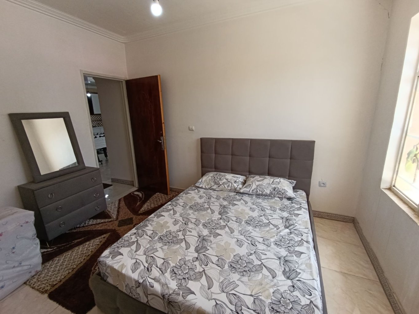 سه خوابه استخردار آبگرم سعیدآباد