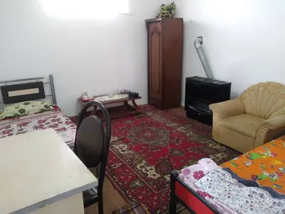 سوئیت پنج خوابه پنج حور