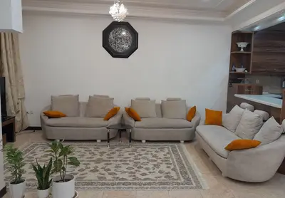 آپارتمان دوخوابه خاتم 1