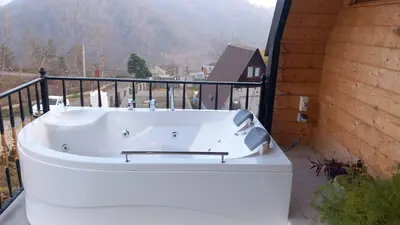 کلبه دوخوابه سوئیسی جکوزی داربهشت لفور ۱