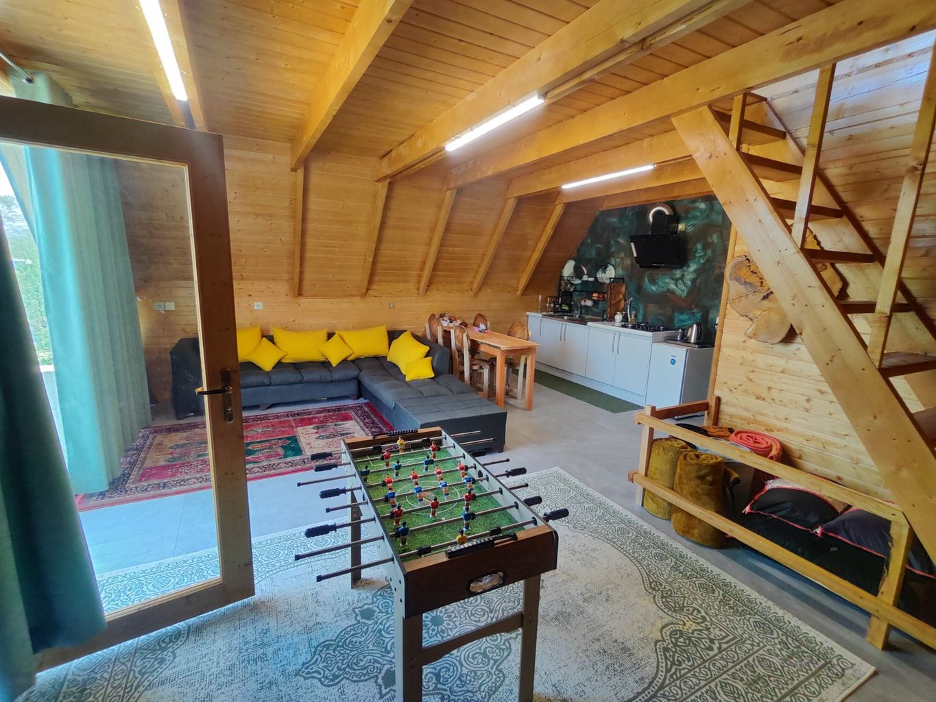 یک خوابه لاویدا