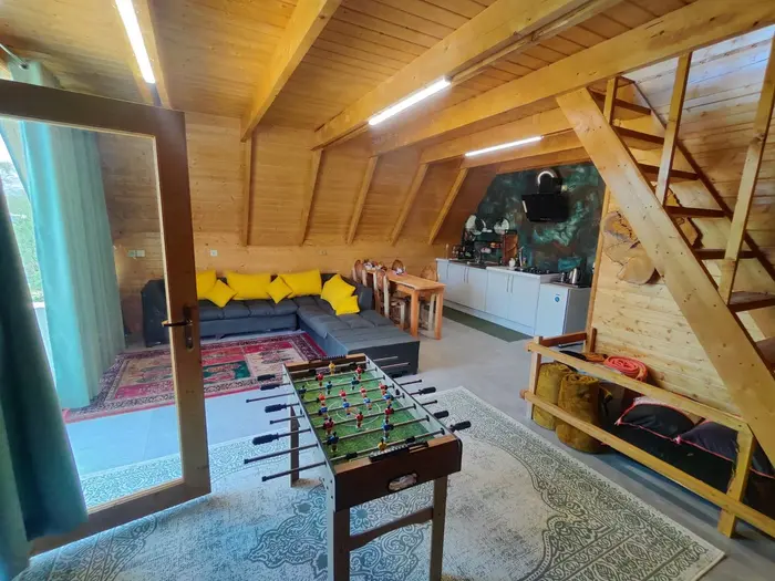 کلبه یک خوابه لاویدا