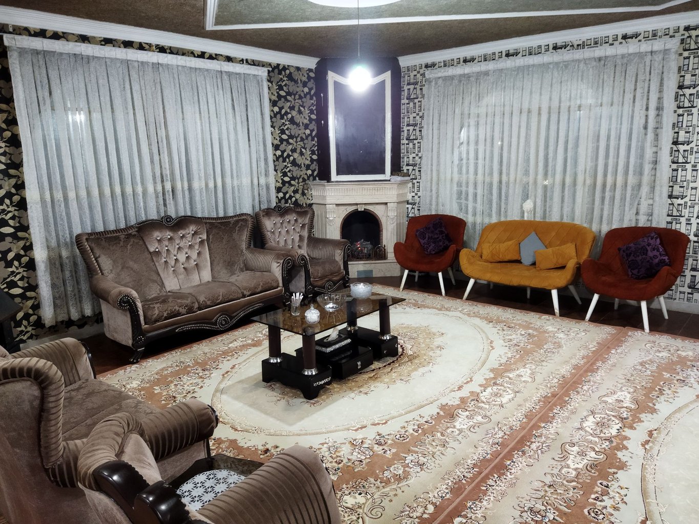 ویلا دوخوابه استخردار آبگرم درختی 4