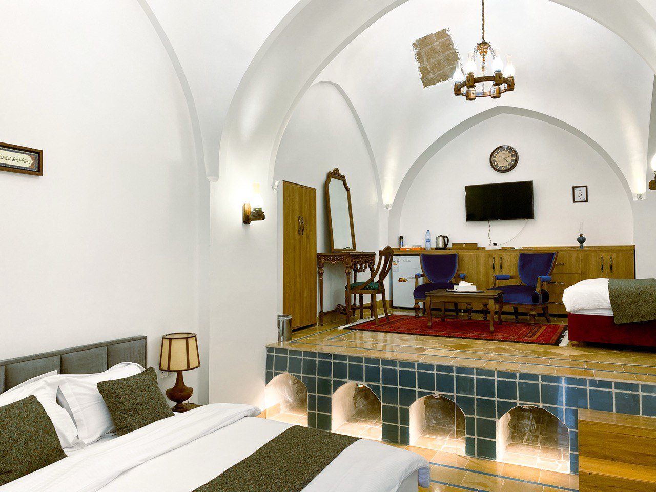 اقامتگاه سنتی افصح الدوله خانه قجری - واحد دو گنبد