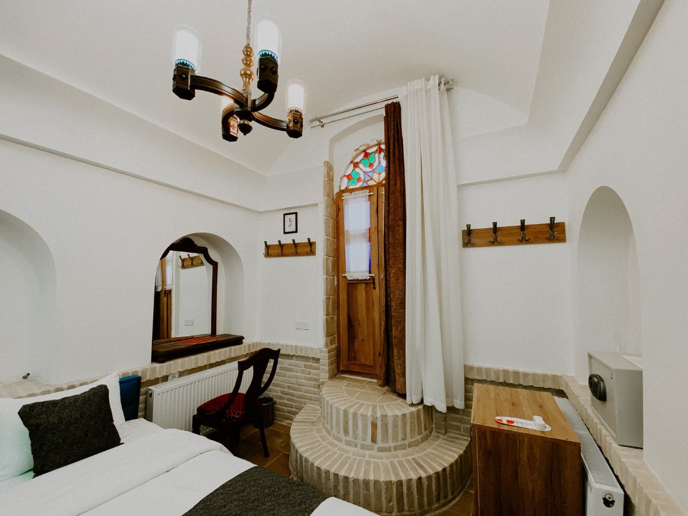 اقامتگاه سنتی افصح الدوله خانه قجری - واحد سرداب ماهتاب