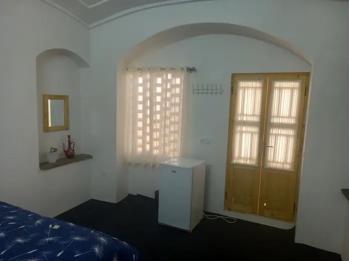 اقامتگاه سنتی سرای بمانی - واحد فرخ بانو