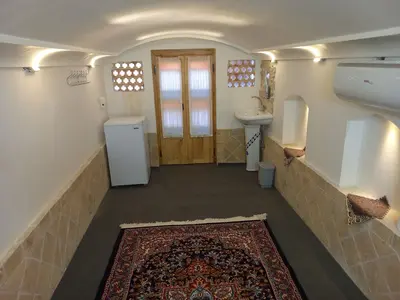 بومگردی بانوچ - واحد نشیمن