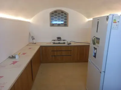 اقامتگاه سنتی سرای بمانی - واحد آترین بانو