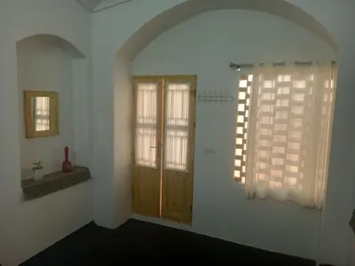 اقامتگاه سنتی سرای بمانی - واحد نورسته