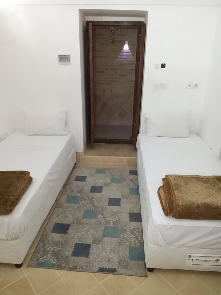 گلابتون - واحد 1و4