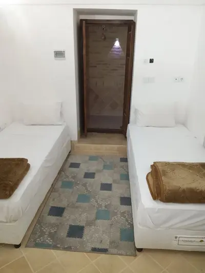 اقامتگاه سنتی اقامتگاه سنتی گلابتون یزد - واحد بی ۰۲