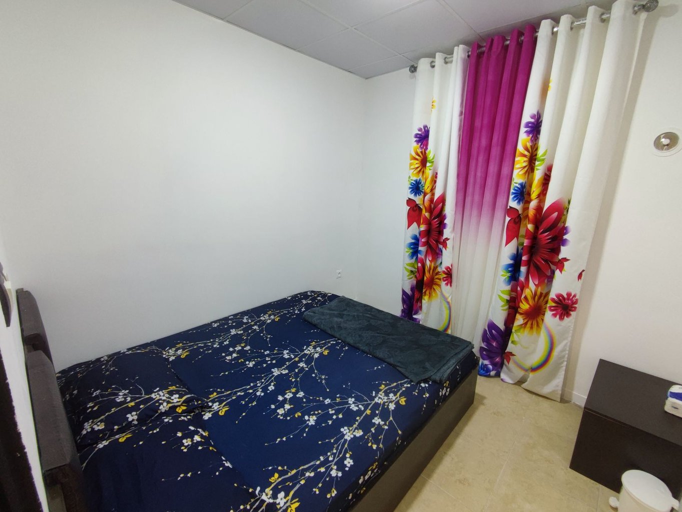 دوخوابه گلسرخ