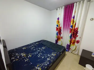 آپارتمان دوخوابه گلسرخ