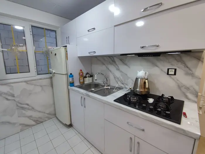 آپارتمان دوخوابه گلسرخ