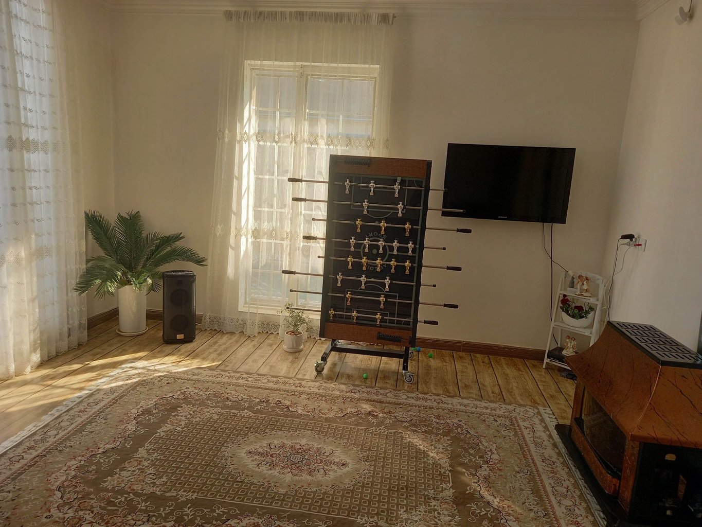 یک خوابه استخردار چهارفصل ایلیا