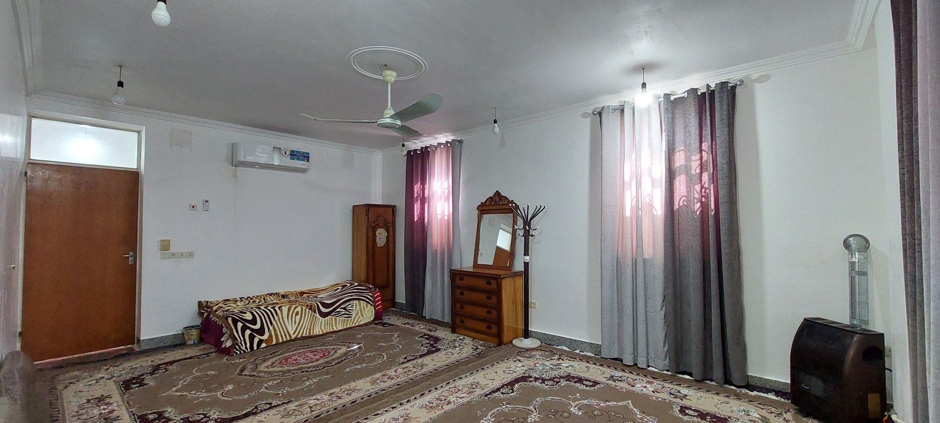 یک خوابه لاری