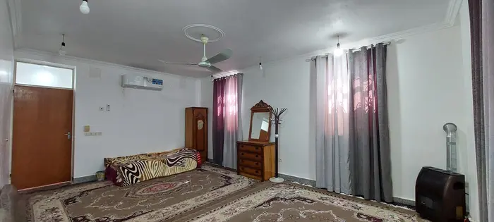 سوئیت یک خوابه لاری