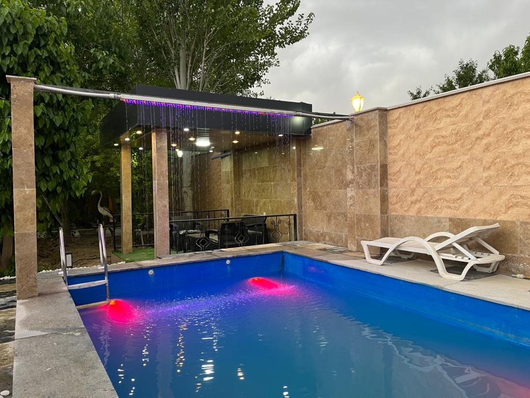 دوخوابه دوبلکس استخردار آبگرم میرزایی